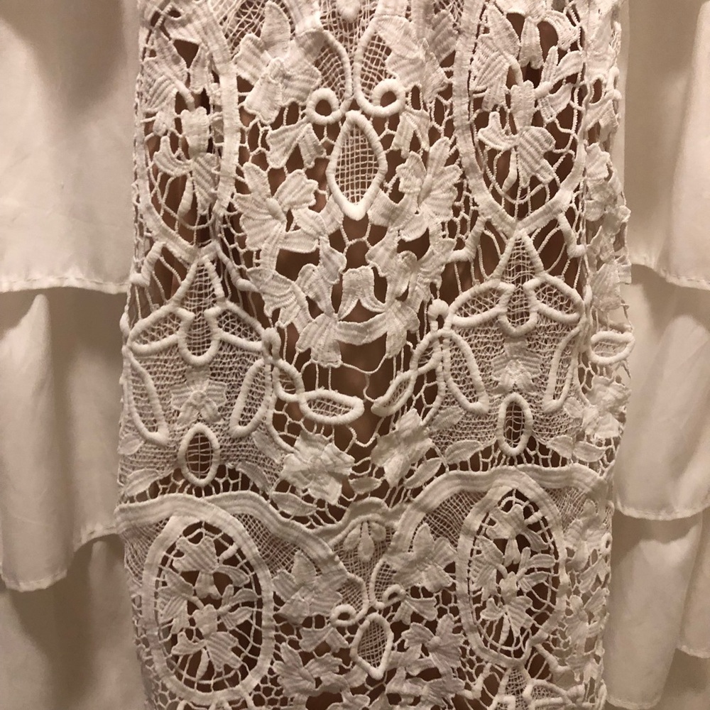 LACE DRESS - Picture 2 of 8